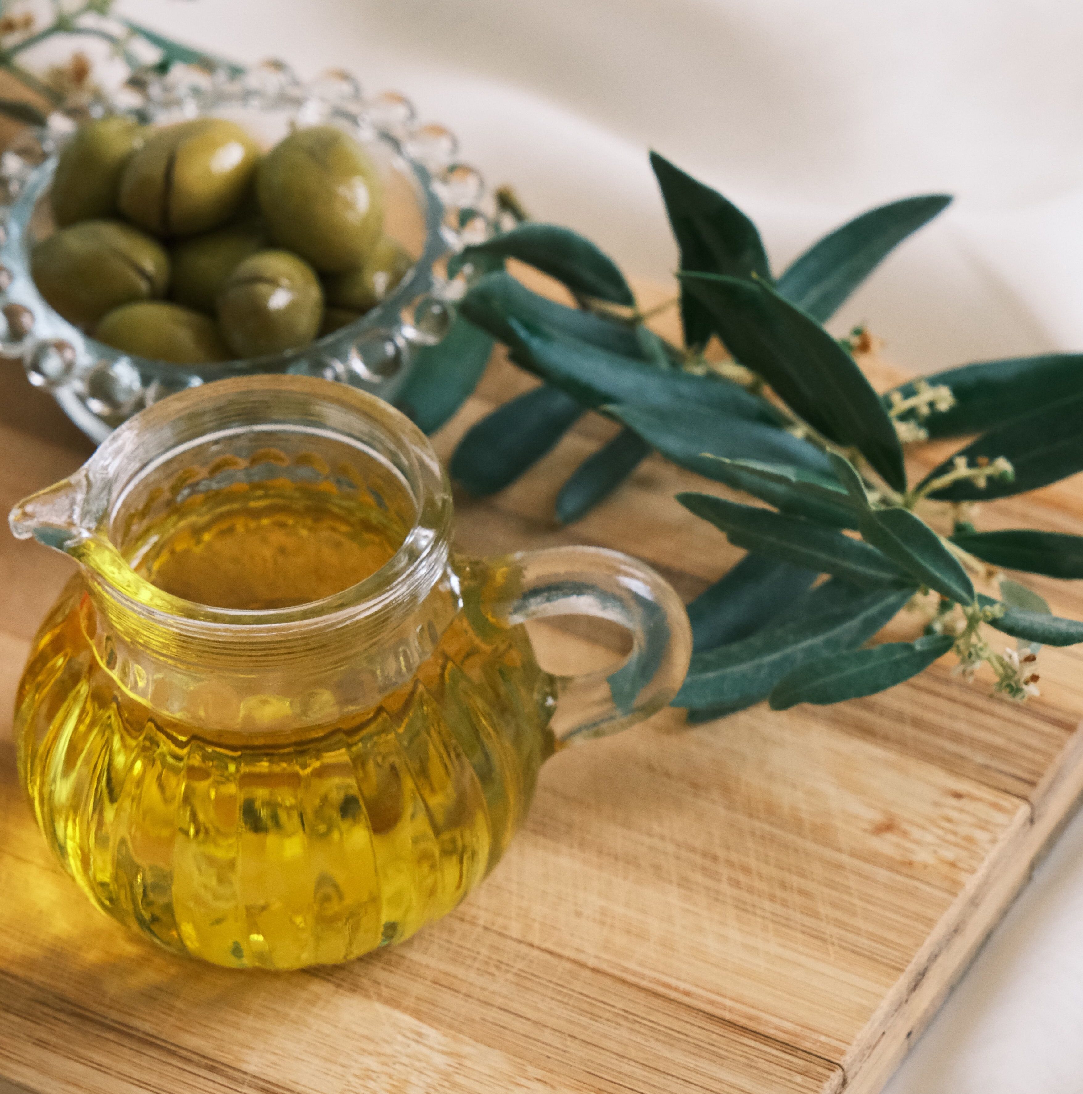 Thassian olives and extra virgin olive oil